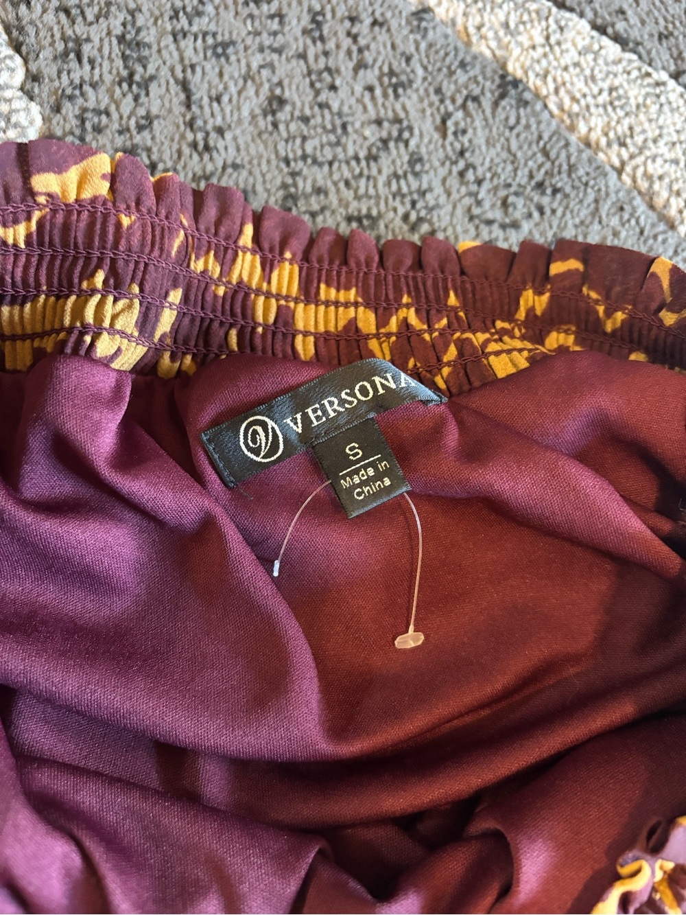 NWOT Versona skirt small - Picture 3 of 4